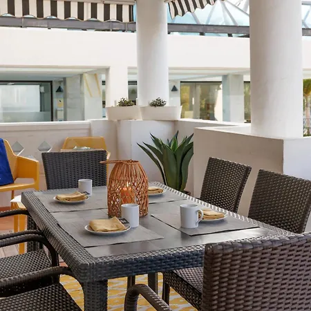 Banus - Banus, Playa Rocio Seaside Complex, 3bdm-3bht, Direct Access To The Beach, Large Outdoor Terrace, 3 Min Walk To Puerto Banus Lejlighed