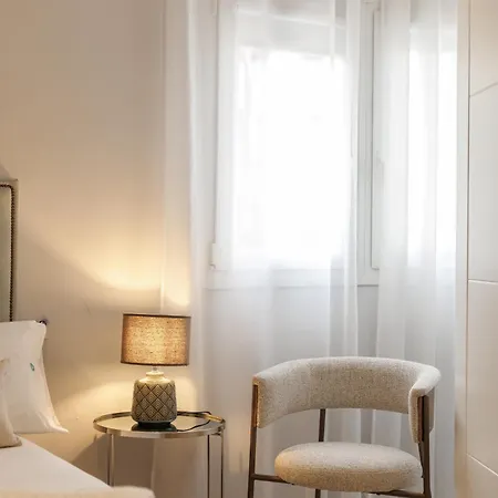 Banus - Banus, Playa Rocio Seaside Complex, 3bdm-3bht, Direct Access To The Beach, Large Outdoor Terrace, 3 Min Walk To Puerto Banus * Marbella