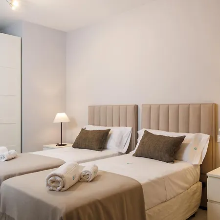 Banus - Banus, Playa Rocio Seaside Complex, 3bdm-3bht, Direct Access To The Beach, Large Outdoor Terrace, 3 Min Walk To Puerto Banus